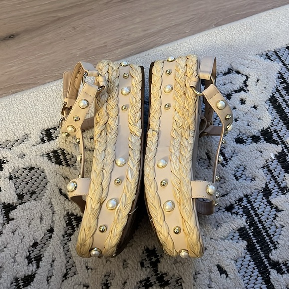 💥FLASH SALE 💥 
Stuart weitzman platform sandals - Picture 2 of 5